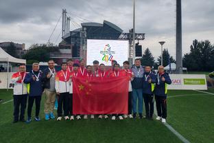 跨越5000公里的足球之约，江西省邀请30多名新疆足球少年过大年
